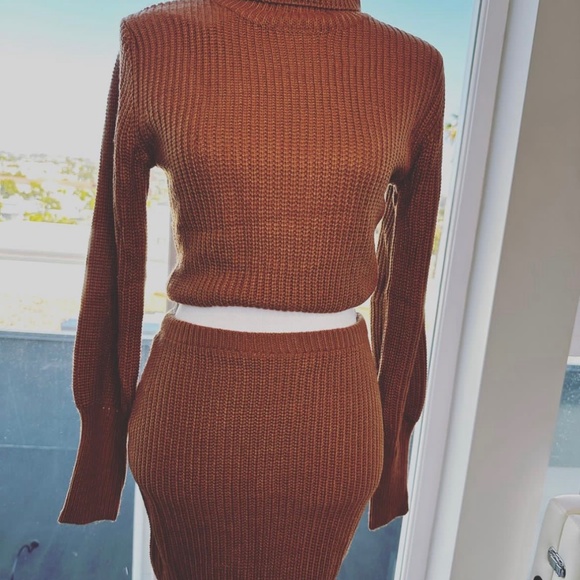 2 piece set - Picture 1 of 1